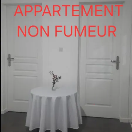 L'etape מוציג